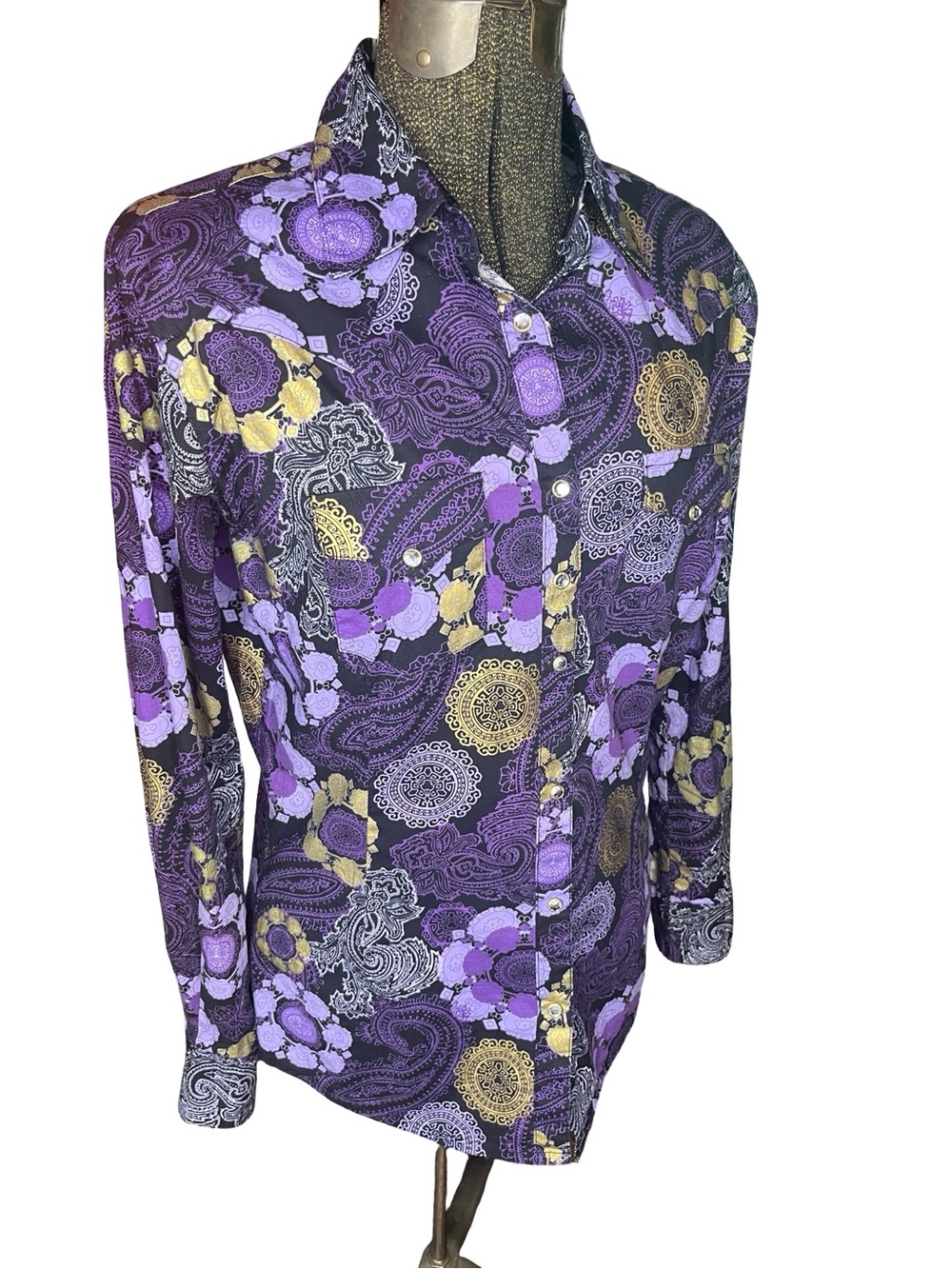 Vintage Y2K Wrangler Purple Paisley Western Snap Shirt | Size Small - Picture 3 of 13